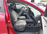 2025 KIA Niro фото