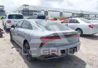 2025 KIA K5 фото