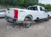 2025 Ford F-250 фото
