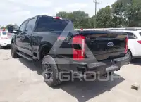 2025 Ford F-250 фото