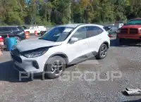 2025 Ford ESCAPE photo