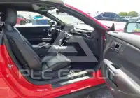 2025 Ford MUSTANG фото