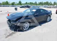 2025 Ford MUSTANG photo