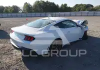 2025 Ford MUSTANG фото