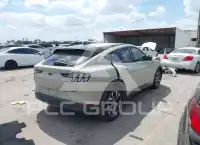 2025 Ford MUSTANG фото