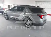 2025 Ford EXPLORER photo