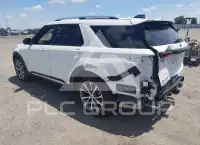 2025 Ford EXPLORER photo