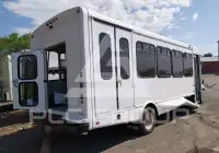2025 Ford E-450 фото