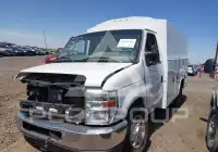 2025 Ford E-350 фото