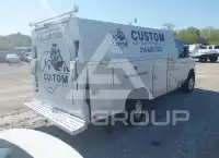 2025 Ford E-350 photo