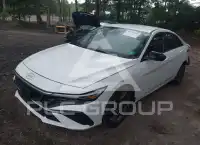 2025 Hyundai Elantra photo