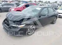 2025 Hyundai Elantra фото