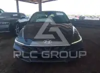 2025 Hyundai Elantra фото