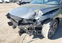 2025 Hyundai Elantra фото