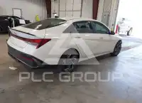 2025 Hyundai Elantra photo