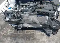 2025 Hyundai Elantra фото
