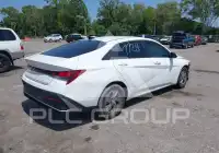 2025 Hyundai Elantra фото