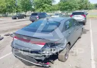2025 Hyundai Elantra фото