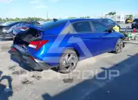 2025 Hyundai Elantra фото