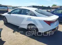 2025 Hyundai Elantra фото