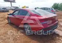 2025 Hyundai Elantra photo