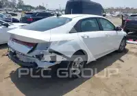 2025 Hyundai Elantra photo