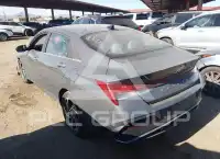 2025 Hyundai Elantra фото