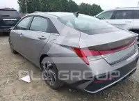 2025 Hyundai Elantra photo