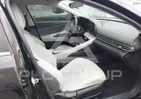 2025 Hyundai Elantra фото