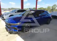 2025 Hyundai Elantra фото