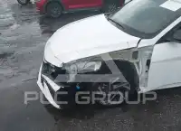 2025 Hyundai Elantra photo