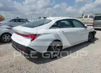 2025 Hyundai Elantra фото