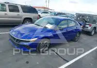 2025 Hyundai Elantra фото