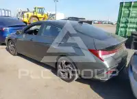 2025 Hyundai Elantra photo