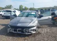 2025 Hyundai Elantra фото