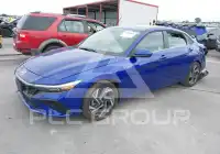 2025 Hyundai Elantra фото