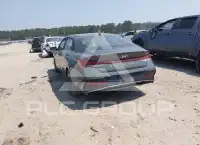2025 Hyundai Elantra фото