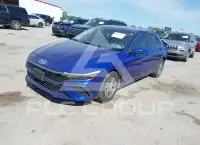 2025 Hyundai Elantra фото