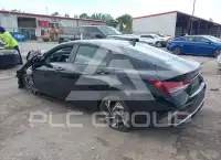 2025 Hyundai Elantra фото