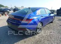 2025 Hyundai Elantra photo