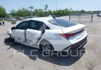 2025 Hyundai Elantra фото