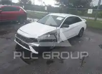 2025 Hyundai Elantra photo