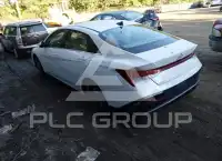 2025 Hyundai Elantra photo