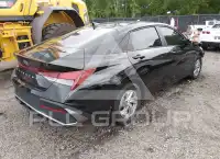 2025 Hyundai Elantra фото