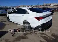 2025 Hyundai Elantra photo