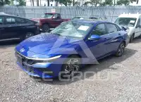 2025 Hyundai Elantra photo