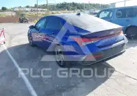 2025 Hyundai Elantra фото