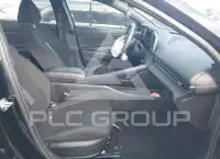 2025 Hyundai Elantra фото
