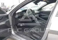 2025 Hyundai Elantra фото