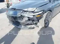 2025 Hyundai Elantra фото